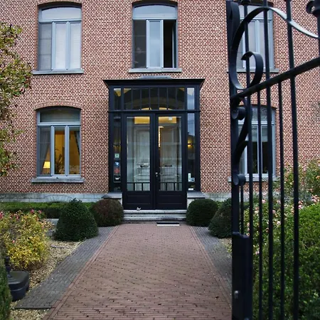 Bed and breakfast Auberginn 4*